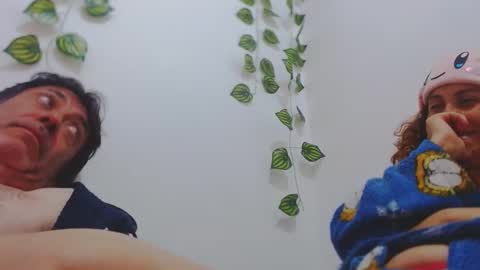 jeans_and_emma online show from March 3, 6:48 am