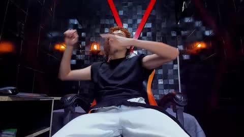 Juan Tompson online show from February 23, 8:11 pm