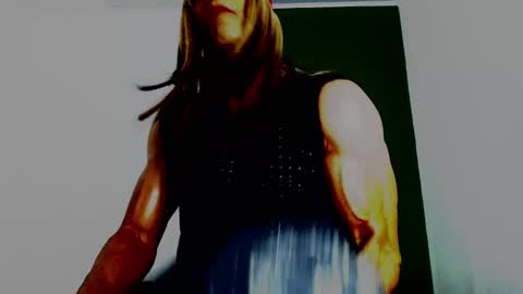 Snapshot of jeanys_sneider chatting on March 7, 12:58 am Jeays online show from March 7, 12:58 am