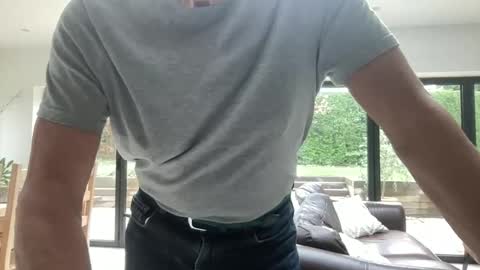 Sensual Jeeves online show from November 12, 10:50 am