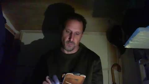 Snapshot of jef74700 chatting on October 26, 6:47 am Jrme online show from October 26, 6:47 am