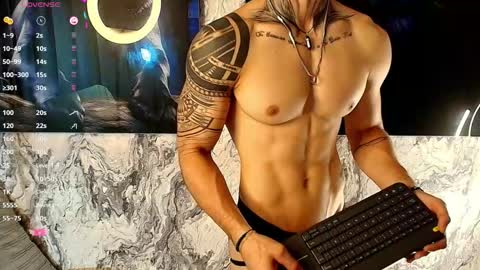 Snapshot of jeins_carter chatting on October 18, 4:00 pm JC online show from October 18, 4:00 pm