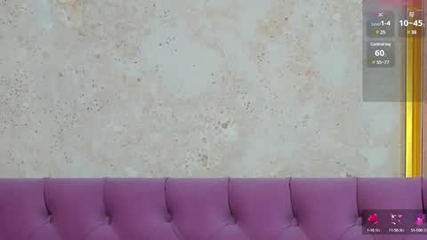 Snapshot of jelisse_jones chatting on February 17, 3:11 pm Jelisse online show from February 17, 3:11 pm