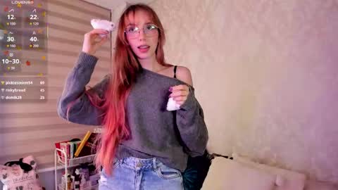 Jelly  online show from February 13, 11:30 pm