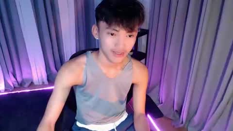 jemart_urnaughtboy online show from May 29, 11:08 am