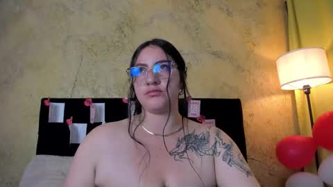 jeniferpowell_nm online show from February 18, 6:52 pm