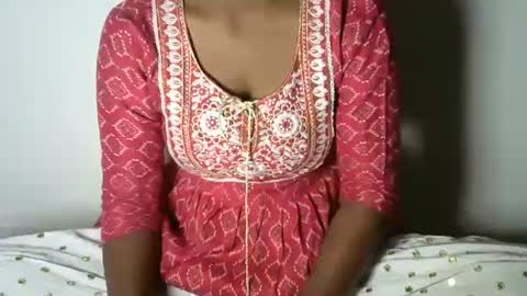 Jeniffer online show from January 2, 9:11 am