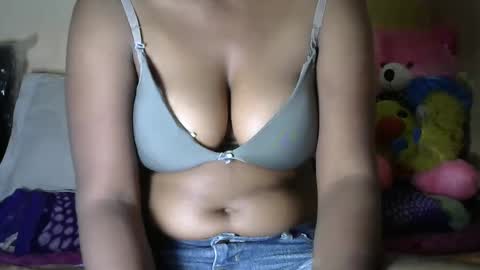 Jeniffer online show from February 11, 10:14 am