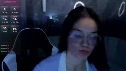 Snapshot of jenna_tx chatting on October 21, 3:11 am Online 800 to 1400 online show from October 21, 3:11 am