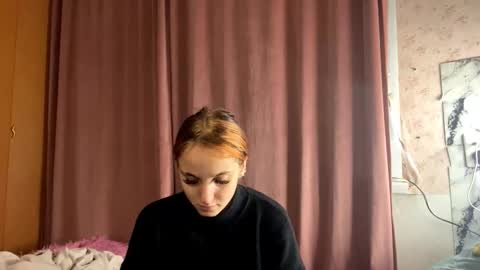 Mia online show from January 11, 12:33 pm