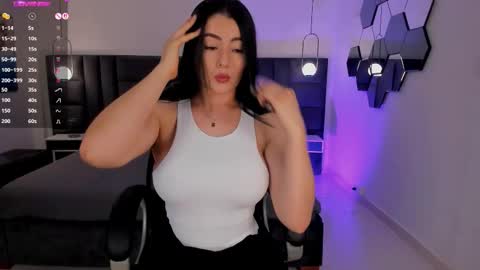 Jenna Olson  online show from February 11, 6:01 pm