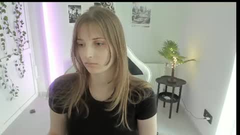 Karla online show from June 24, 3:41 pm