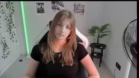 Karla online show from July 3, 1:38 pm
