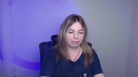 Jennifer online show from September 12, 7:05 pm