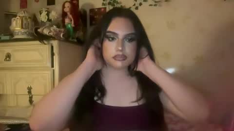 jennifer_robbie online show from February 22, 4:51 am