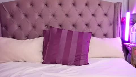 JenniferLovveX online show from July 9, 9:57 am