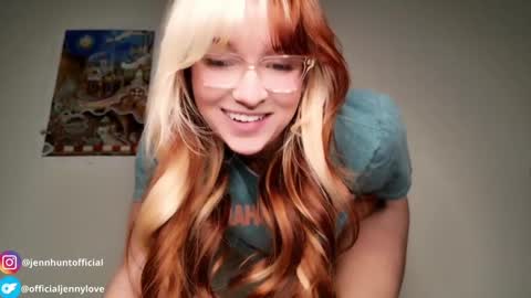 Snapshot of jenniferwhoreance chatting on September 22, 5:11 am Jenn Hunt FYI spit on tits price change not denoted in menu images see tipmenu online show from September 22, 5:11 am