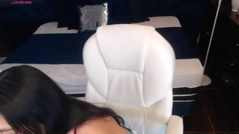 Jenny  online show from November 13, 2:20 pm