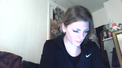 jennyisasquirter online show from November 5, 9:11 am