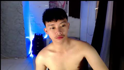 jeppie online show from February 1, 11:57 pm