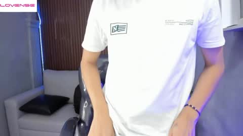  JEREMIAS  online show from April 24, 3:25 pm