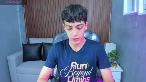  JEREMIAS  online show from May 19, 7:43 pm