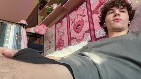 jeremy1scott online show from April 6, 4:57 am