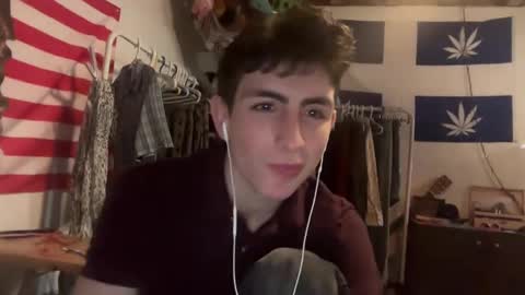 Snapshot of jeremy_angel chatting on September 28, 8:07 pm Angel online show from September 28, 8:07 pm