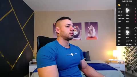Snapshot of jeremylowe chatting on December 10, 1:11 pm Jeremy Lowe online show from December 10, 1:11 pm