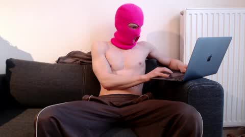 jerkoffboy99 online show from May 5, 10:54 am