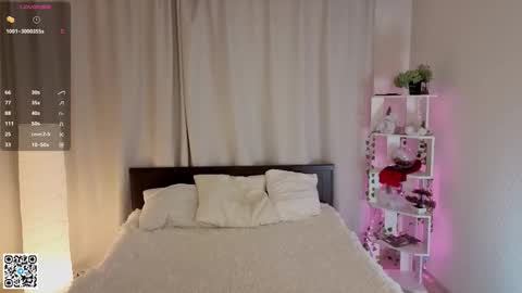 Keira online show from October 16, 6:29 pm