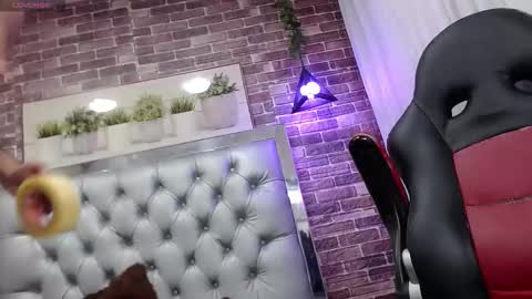 Snapshot of jerry_cock chatting on October 15, 7:58 pm jerry_cock online show from October 15, 7:58 pm