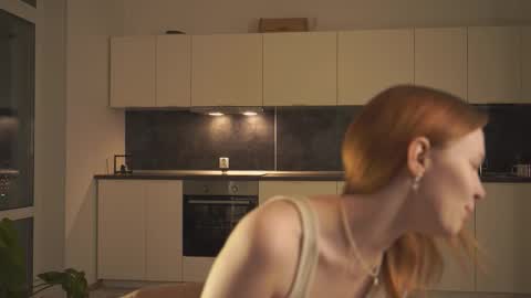 Molly online show from November 3, 4:08 pm