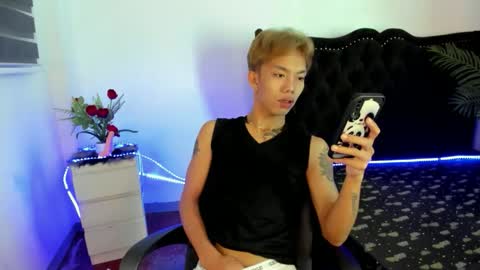 Snapshot of jersthebigasscockxxx chatting on October 13, 4:25 am jersthebigasscockxxx online show from October 13, 4:25 am