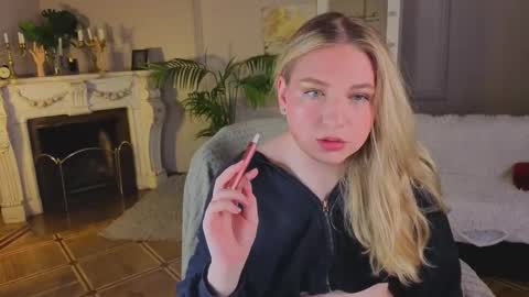 jes_solar online show from October 8, 12:22 pm