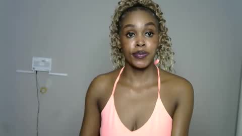 Snapshot of jessajoyy chatting on September 21, 8:29 am jessajoyy online show from September 21, 8:29 am