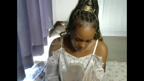 Snapshot of jessajoyy chatting on February 19, 8:01 am jessajoyy online show from February 19, 8:01 am