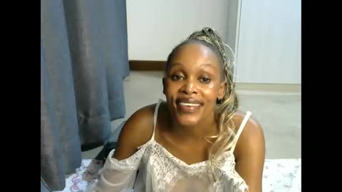 Snapshot of jessajoyy chatting on February 19, 9:36 pm jessajoyy online show from February 19, 9:36 pm