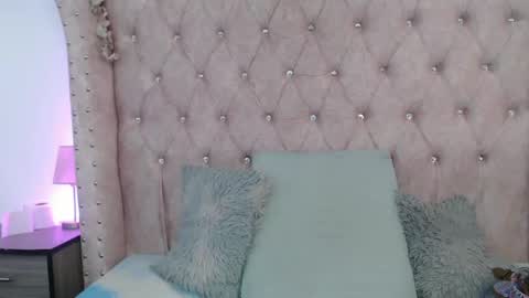 Snapshot of jessica_carter_ chatting on October 10, 8:57 pm Jessica online show from October 10, 8:57 pm