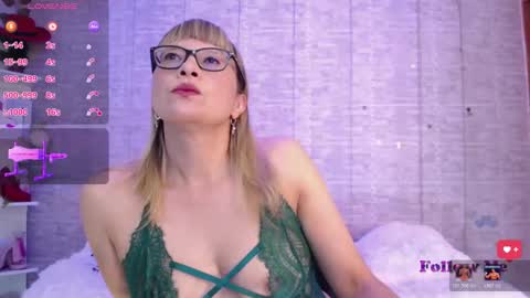 Jessica online show from January 6, 8:35 pm