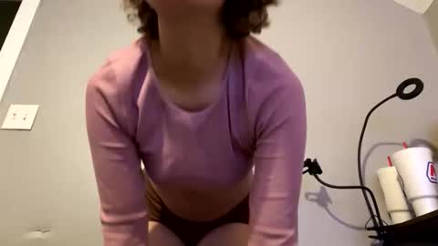 jessicaa6999 online show from April 23, 11:51 am