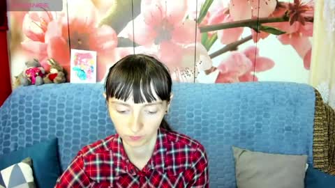 jessicaforris online show from May 30, 8:02 am
