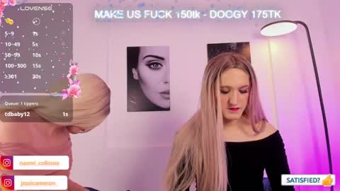 Snapshot of jessicameron chatting on February 20, 1:03 am JESSI AND NAOMI online show from February 20, 1:03 am