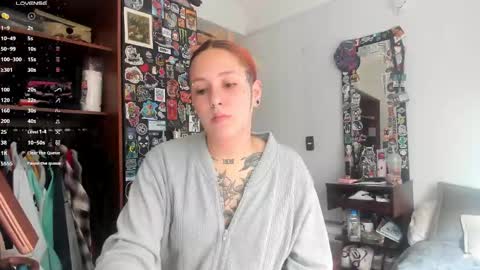 Snapshot of jessie_williams_01 chatting on December 13, 7:53 pm Your Sweet Angel online show from December 13, 7:53 pm