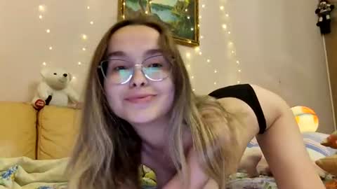 jessieebeckett online show from July 17, 5:04 pm