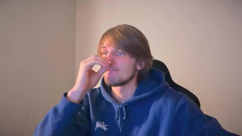 JessieRise online show from October 12, 6:32 pm