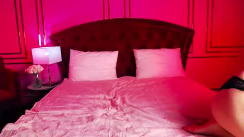 JessieStarrr online show from February 25, 7:06 pm