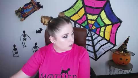 Jess online show from October 28, 7:31 am