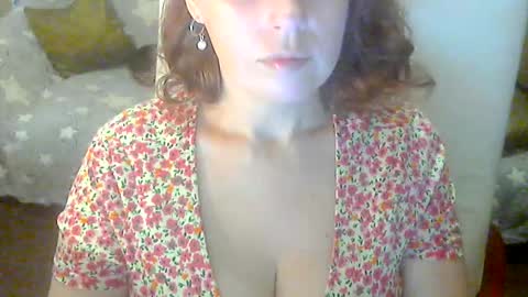 Snapshot of jessjess4you chatting on September 22, 5:11 am jessjess4you online show from September 22, 5:11 am