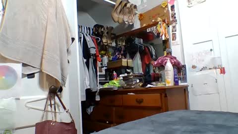Snapshot of jesskay420 chatting on September 28, 7:28 am Jesskay420 online show from September 28, 7:28 am